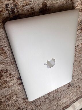 Apple Silver MacBook Laptop - Aluminum Finish